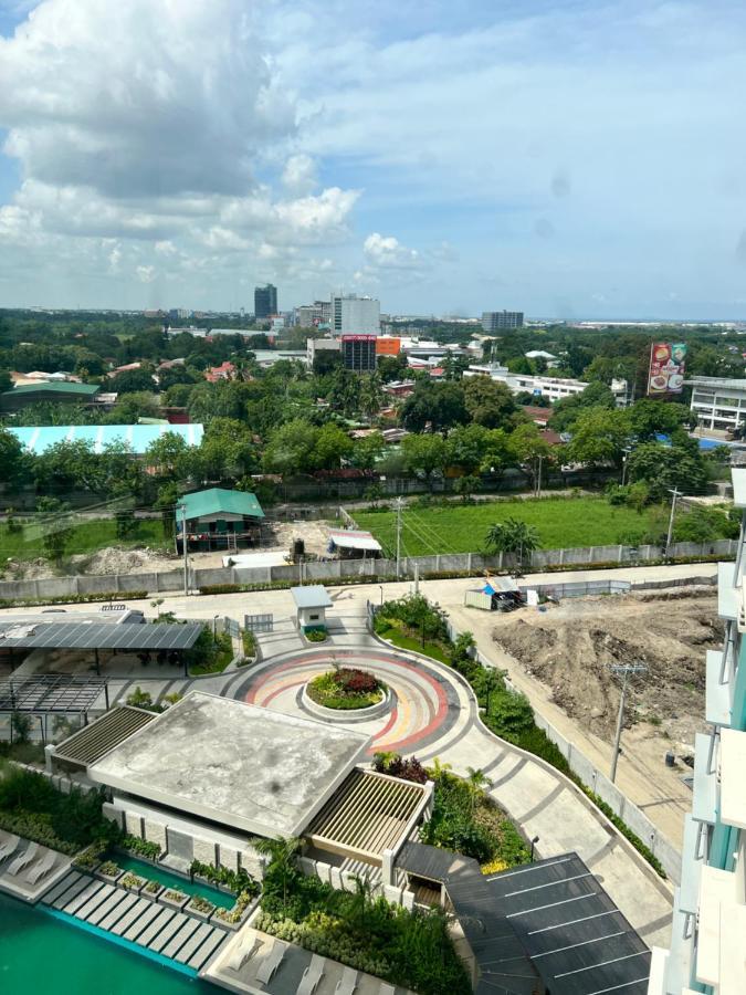 Lovely Studio Condominiums At Mesavirre Garden Residences Bacolod Exterior photo